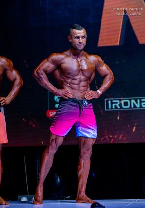 MEN‘S PHYSIQUE OVERALL